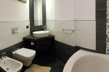 Bormio - second bathroom with bathtub, flat Baita del sole